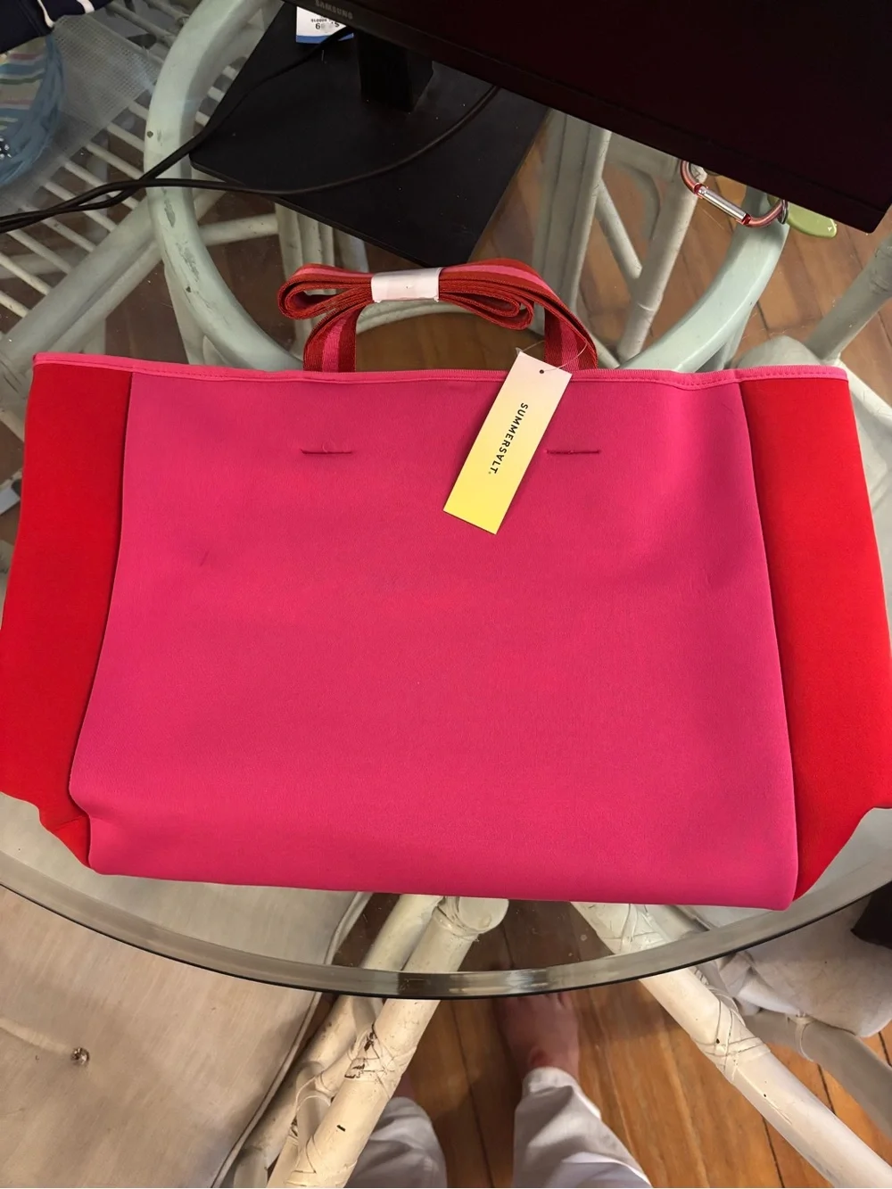 Bright Pink Neoprene Tote Bag with Contrast Side Panels NEW with Tags
